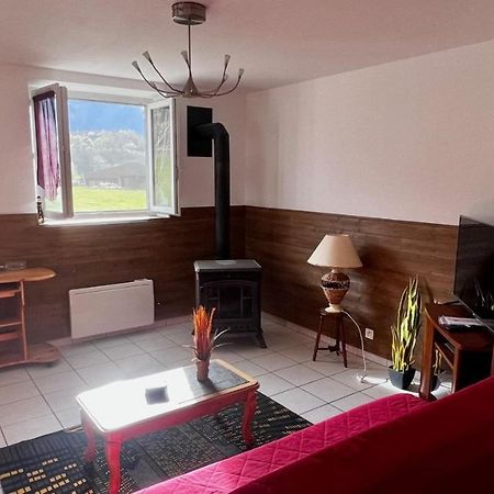 Superbe Appartement Aubessagne Exterior foto